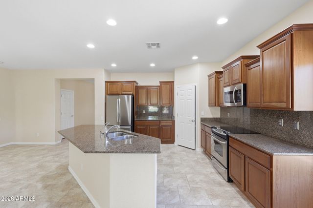 4607 S HASSETT Circle, Mesa, AZ 85212