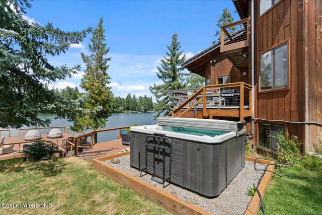 400 S Ohana Beach DR, Coeur D'alene, ID 83814