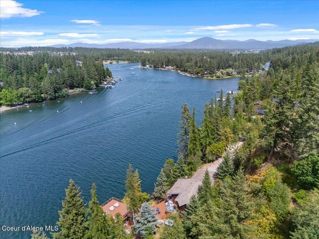 400 S Ohana Beach DR, Coeur D'alene, ID 83814