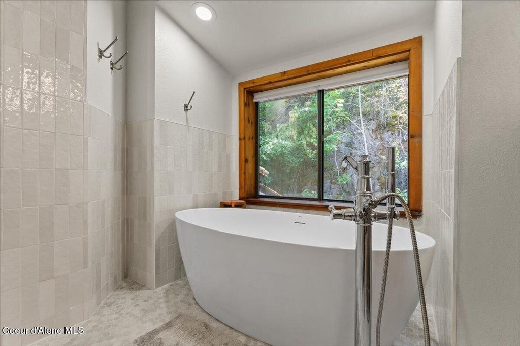 400 S Ohana Beach DR, Coeur d'Alene, ID 83814 photo 22