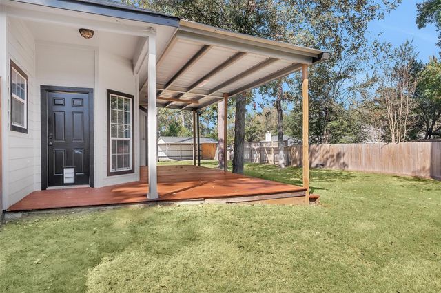 12132 Brazos Drive, Willis, TX 77378