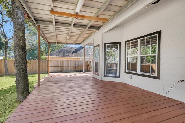 12132 Brazos Drive, Willis, TX 77378