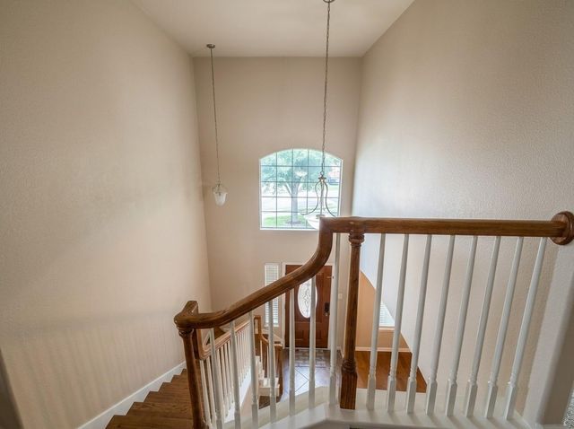 2404 Branding Iron LN, Leander, TX 78641