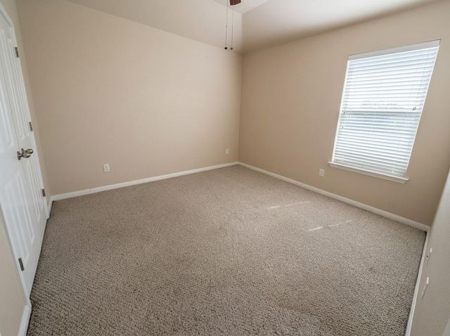 2404 Branding Iron LN, Leander, TX 78641