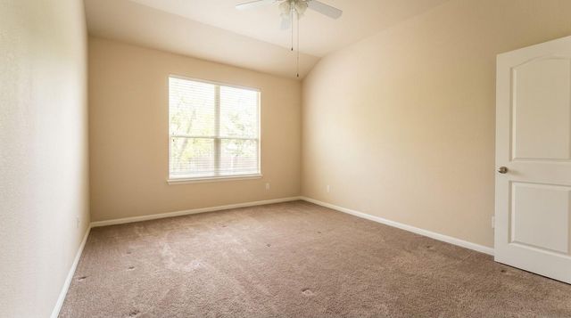 2404 Branding Iron LN, Leander, TX 78641