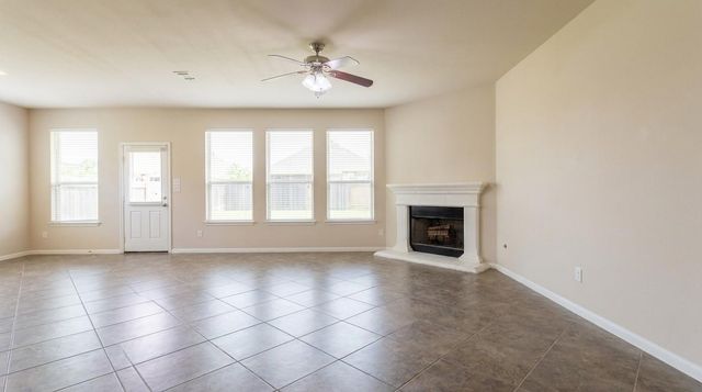 2404 Branding Iron LN, Leander, TX 78641