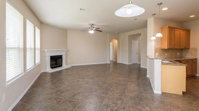 2404 Branding Iron LN, Leander, TX 78641