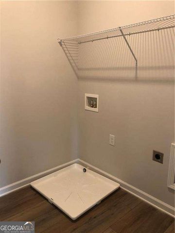1552 Dover Creek Lane, Lawrenceville, GA 30045