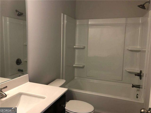 1552 Dover Creek Lane, Lawrenceville, GA 30045