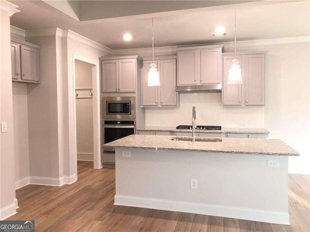 1552 Dover Creek Lane, Lawrenceville, GA 30045