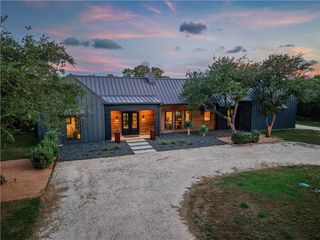 47 Antler Dr, Rockport, TX 78382