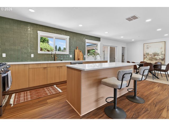 663 LINDA Ave Ne, Keizer, OR 97303