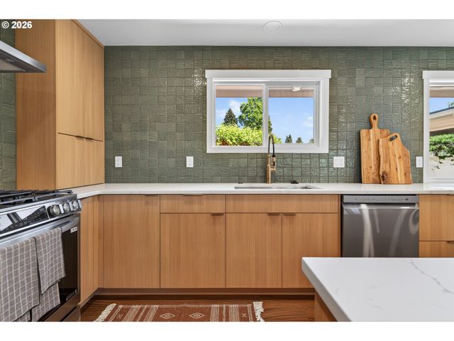 663 LINDA Ave Ne, Keizer, OR 97303