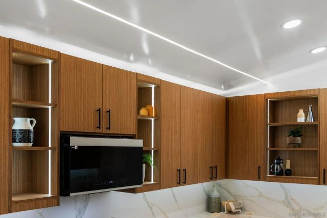 2729 Gobat Avenue, San Diego, CA 92122