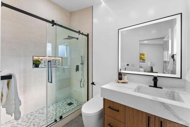 2729 Gobat Avenue, San Diego, CA 92122