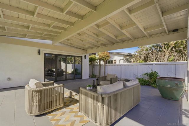 2729 Gobat Avenue, San Diego, CA 92122