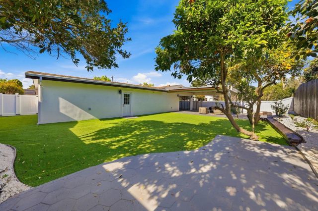 2729 Gobat Avenue, San Diego, CA 92122