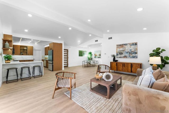 2729 Gobat Avenue, San Diego, CA 92122