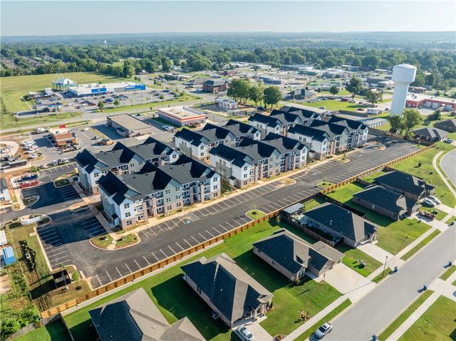 The Benton - 200 Ryan Randolph | Woodruff, Pea Ridge, AR 72751