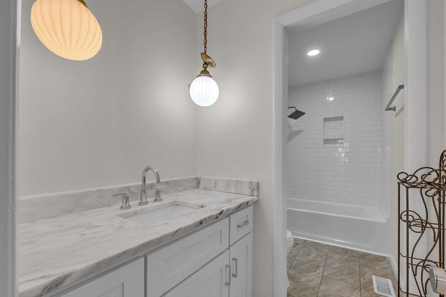 110 Bellevue Rd Apt 29, Nashville, TN 37221