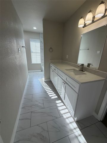 2300 Brooklake Street W, Denton, TX 76207