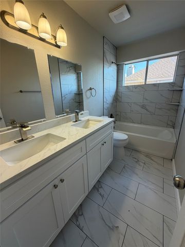 2300 Brooklake Street W, Denton, TX 76207