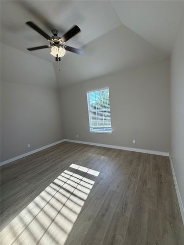 2300 Brooklake Street W, Denton, TX 76207