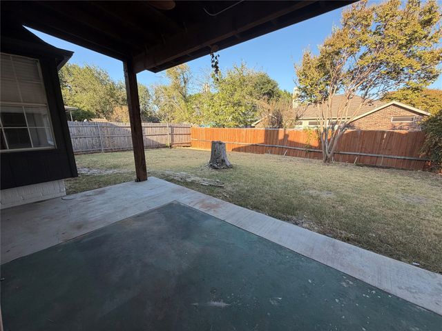 2300 Brooklake Street W, Denton, TX 76207