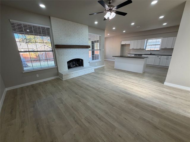 2300 Brooklake Street W, Denton, TX 76207