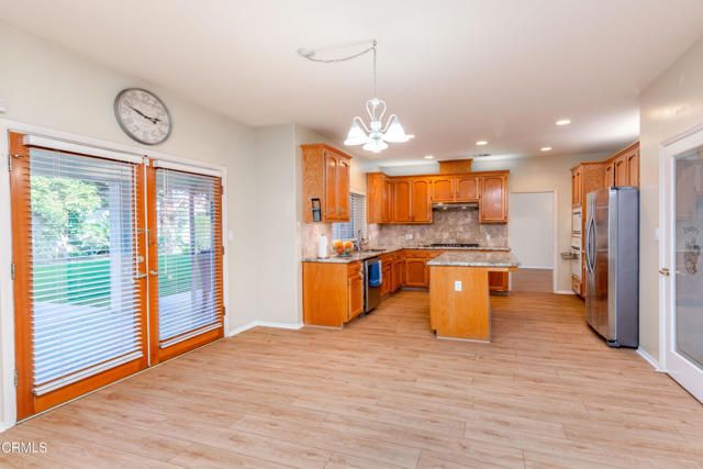 10906 Rosslyn Lane, Bakersfield, CA 93311