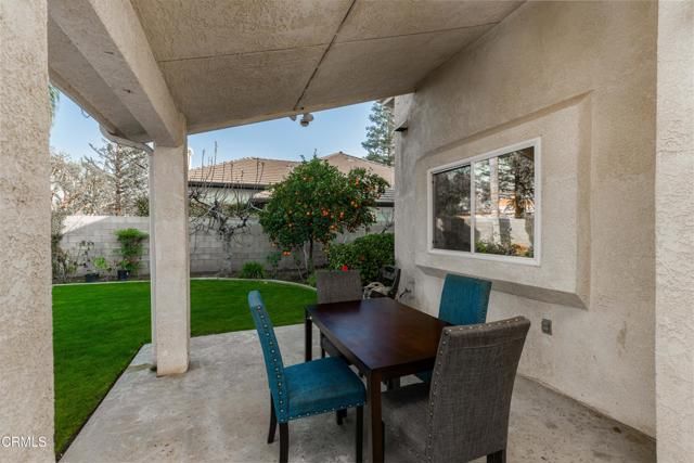 10906 Rosslyn Lane, Bakersfield, CA 93311