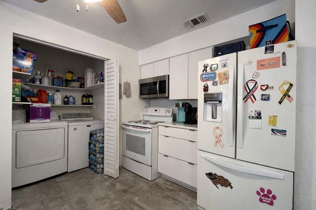 4133 NW 48TH PLACE, Gainesville, FL 32606