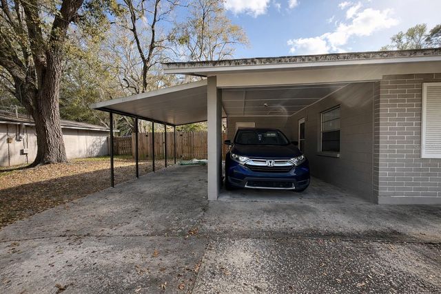 4133 NW 48TH PLACE, Gainesville, FL 32606