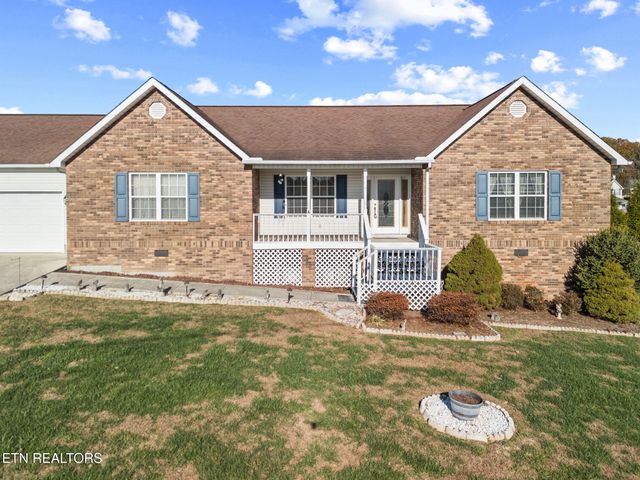 178 Sycamore Drive, Jacksboro, TN 37757