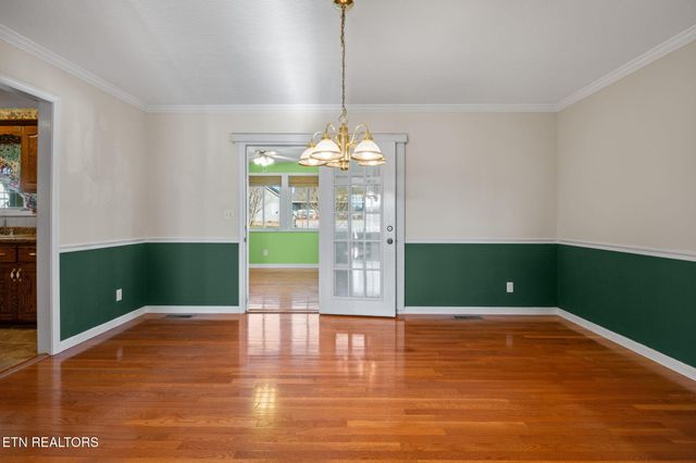 178 Sycamore Drive, Jacksboro, TN 37757