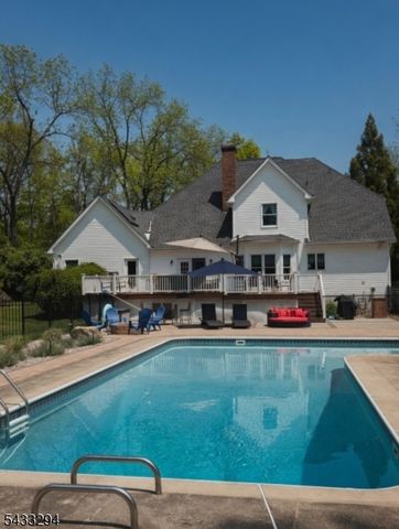 15 Mountainview Dr, Green Twp., NJ 07821