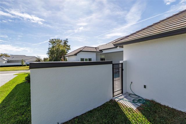 109 NEW LEATHERWOOD DRIVE, Palm Coast, FL 32137