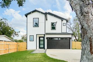 1202 W Villaret, San Antonio, TX 78224