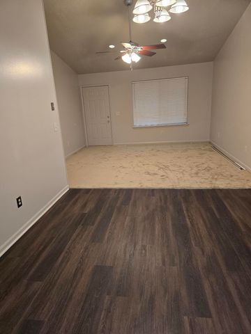 11921 Belmont Avenue, Warren, MI 48089