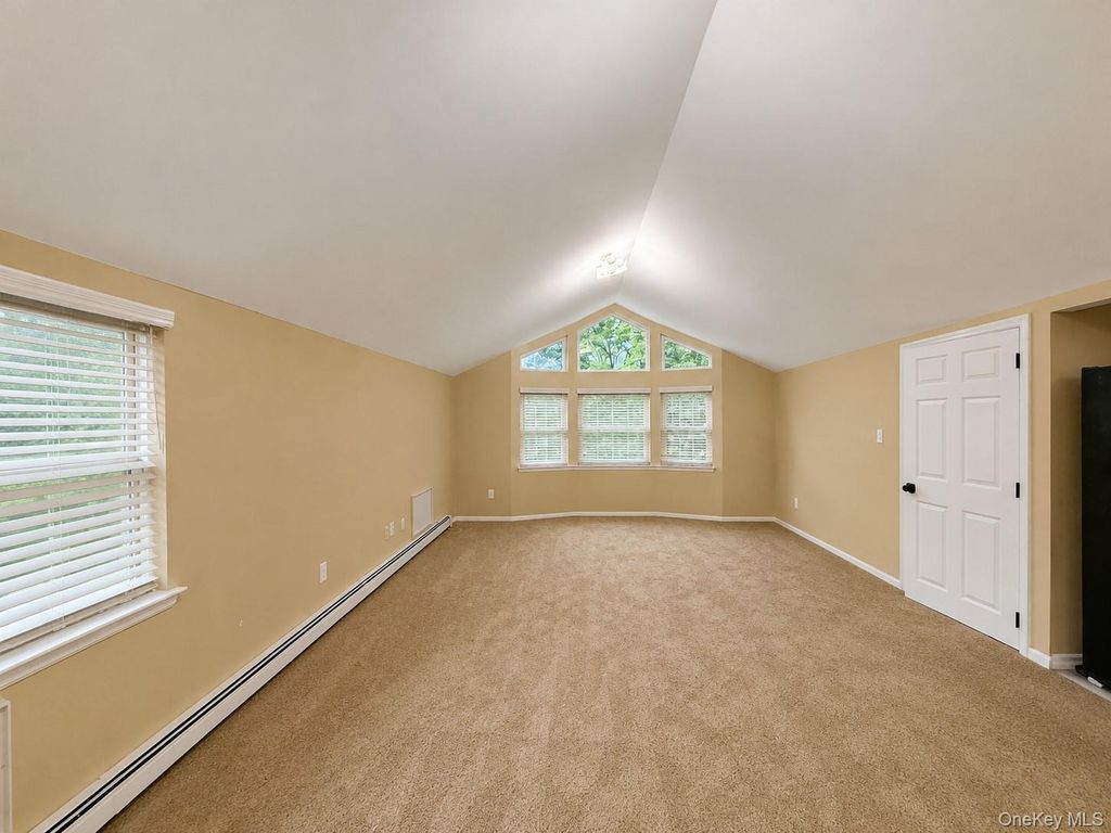 2357 Demeyer Street, Bronx, NY 10469 — photo 4
