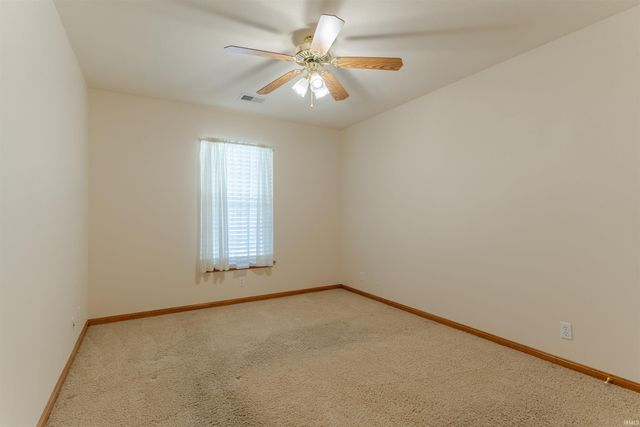 8016 Bayberry Drive, Evansville, IN 47711