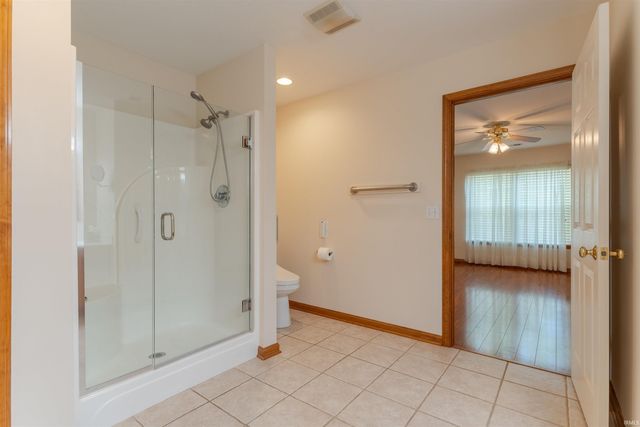 8016 Bayberry Drive, Evansville, IN 47711