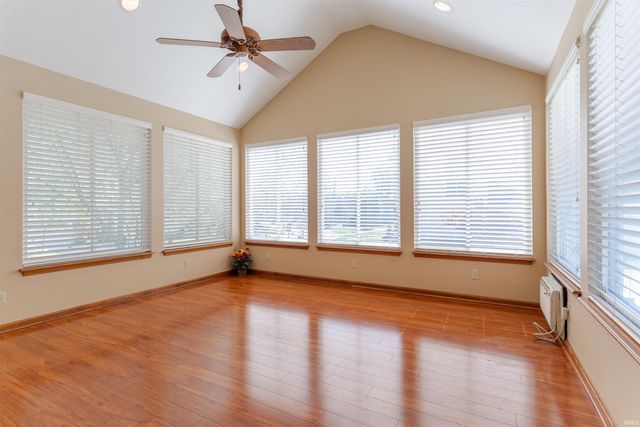 8016 Bayberry Drive, Evansville, IN 47711