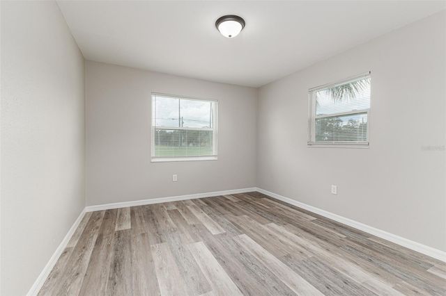 4994 E HINSON AVENUE, Haines City, FL 33844