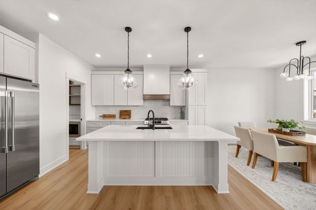 265 NW Copperleaf Court, Waukee, IA 50263