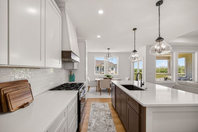 265 NW Copperleaf Court, Waukee, IA 50263