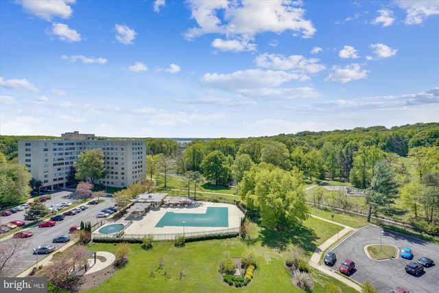6641 WAKEFIELD DR #309, Alexandria, VA 22307