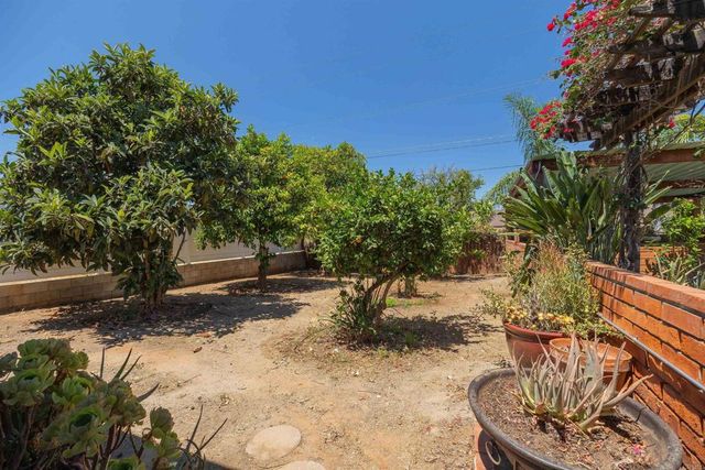 1328 Arlington Pl, El Cajon, CA 92021