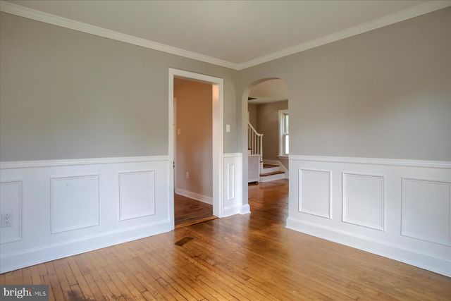 1 OAKMONT RD, Harrisburg, PA 17109
