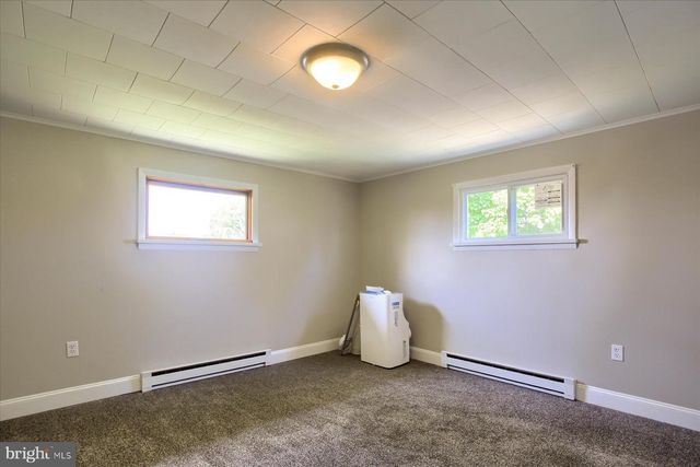 1 OAKMONT RD, Harrisburg, PA 17109